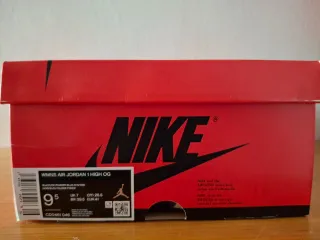 Air Jordan 1 High UNC Chicago