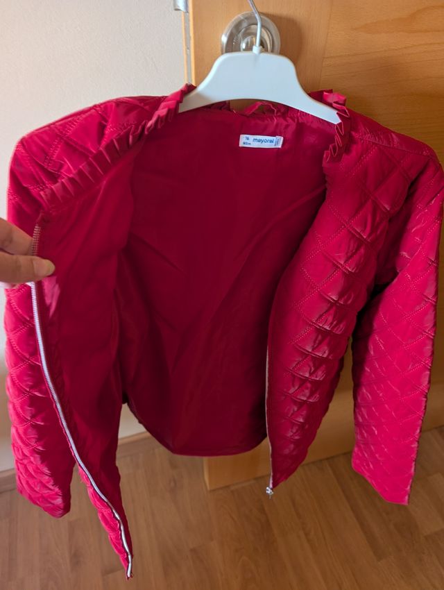 Chaqueta Mayoral Roja Acolchada .talla 16