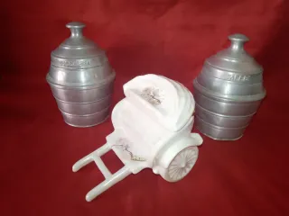 Lote joyero y dos tarros aluminio