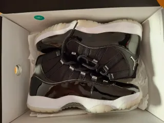 Air Jordan 11 Retro Jubilee 25th Anniversary
