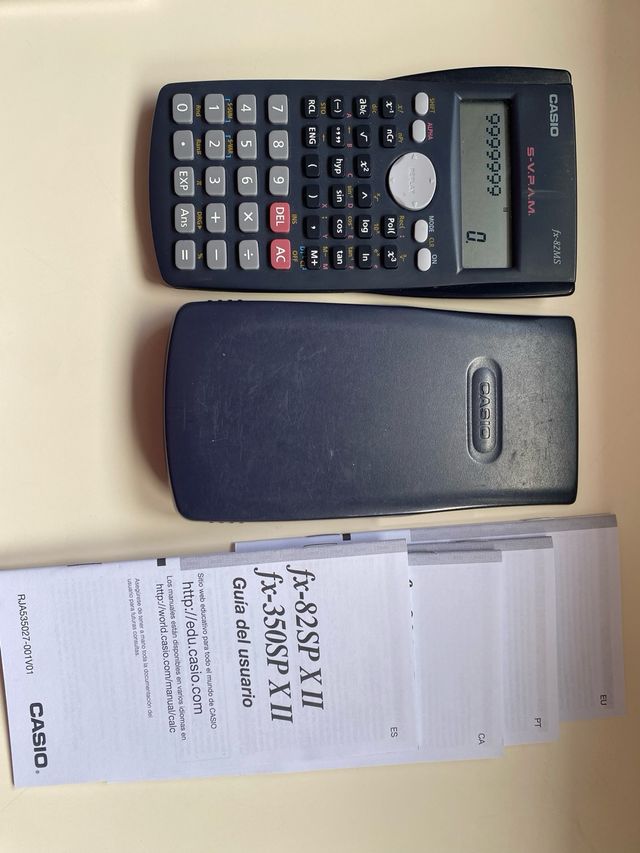 Calculadora Casio fx-82MS S-V.P.A.M.