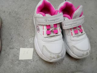 Scarpe bimba taglia 24 25 26 