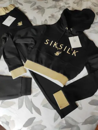 Conjunto SikSilk mujer negro y dorado