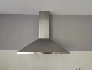 Campana extractora de cocina (urge)