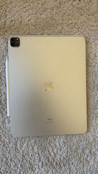 iPad Pro 12.9 5ª Gen 1TB + Pencil + Teclado 