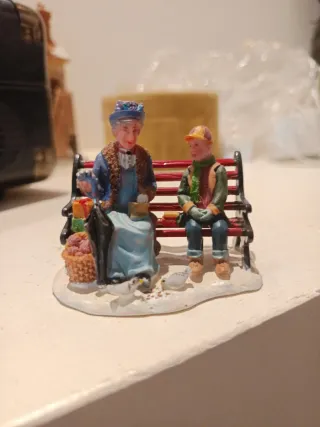 Figurina Lemax - Donna e Bambino su Panchina