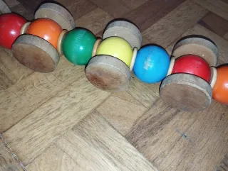 Oruga de madera para niños