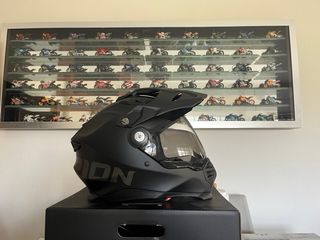 Casco Scorpion ADF-9000 AIR