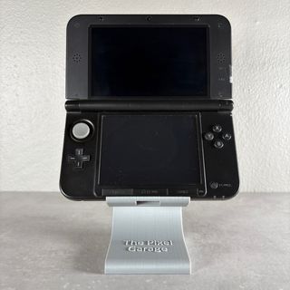 Nintendo 3DS XL Nera con caricatore e giochi