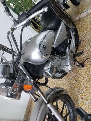 Yamaha YBR 125 