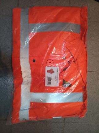 Chubasquero naranja impermeable
