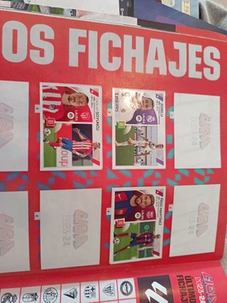 Álbum LaLiga Oficial Cromos 2023-24