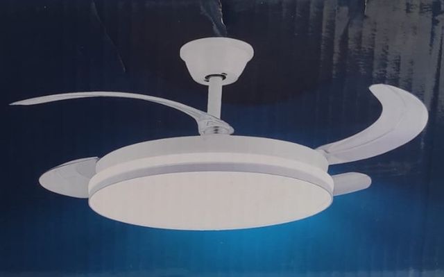 Ventilador de techo con luz