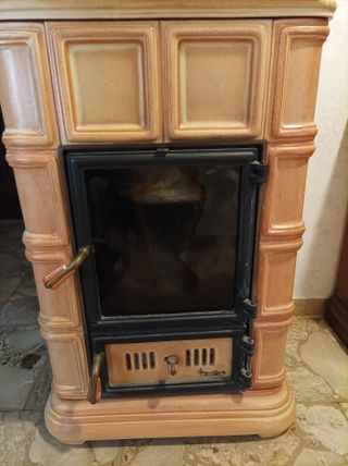 Stufa a legna Leoni Marlene