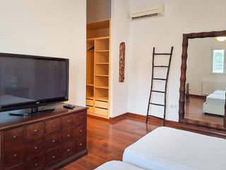 Chalet en alquiler en Rincón de Loix en Benidorm