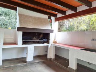 Chalet en alquiler en Rincón de Loix en Benidorm