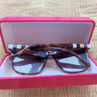 Gafas de sol Carolina Herrera Tortoise