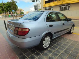 Nissan Almera 2004