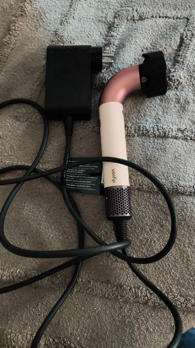 Secador Dyson Supersonic Rosa