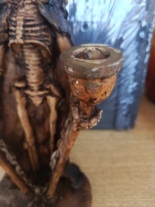 Figura esqueleto portavelas