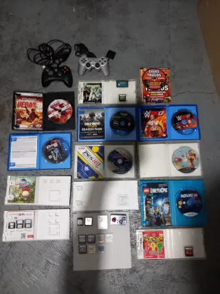 Pacchetto videogiochi e accessori per PS4, Xbox, 3DS