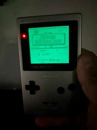 Nintendo Game Boy Light Plata