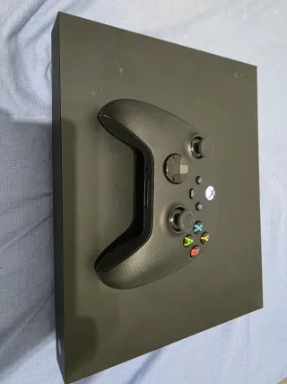 Xbox One X Negra