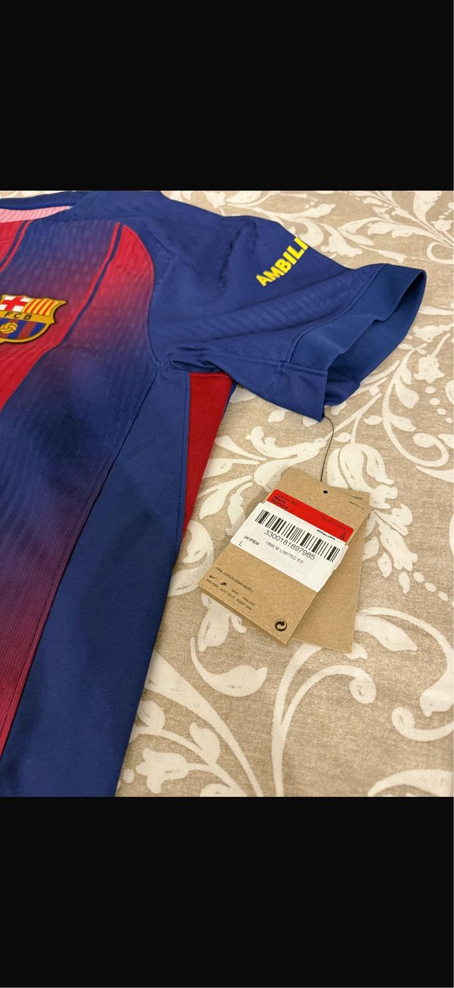 Camiseta Ed Sheeran x FC Barcelona Talla L