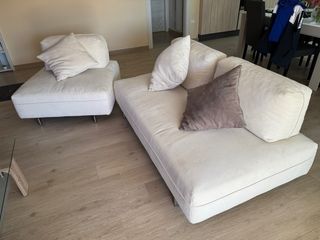 Divano beige 2 posti come nuovo