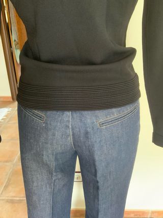 Jersey Salsa Negro con Botones