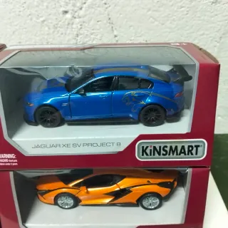 4 Coches a Escala Kinsmart lote 28€