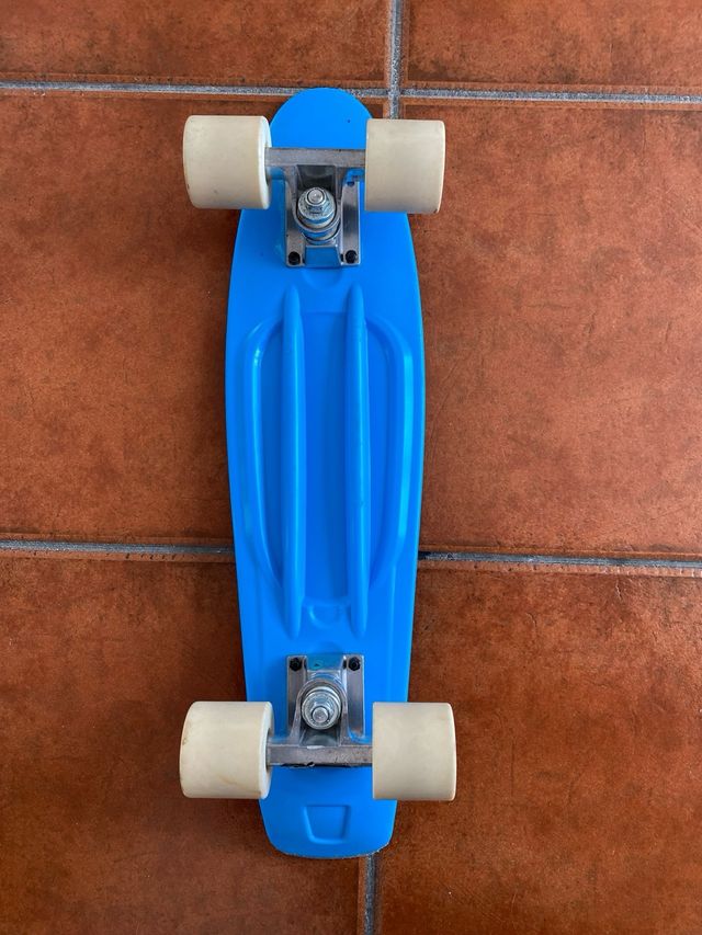 Mini skate azul tipo Penny para niños