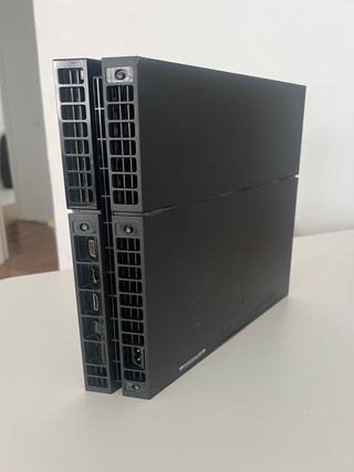 PS4 (PlayStation 4) Negra + Mando Azul + 6 juegos 
