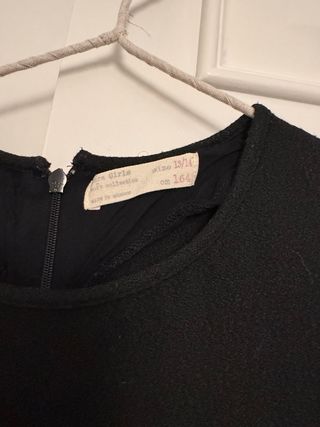 Mono Zara niña negro talla 13-14