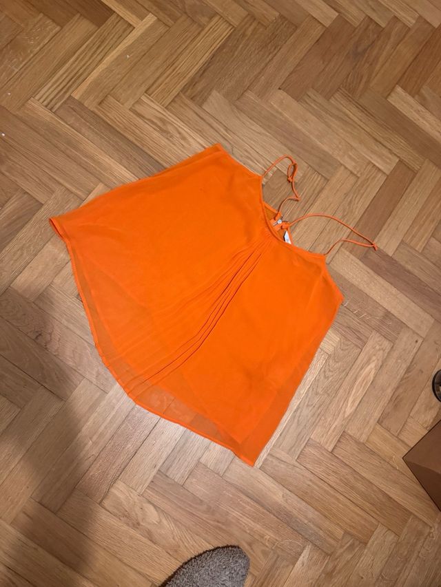 Camiseta tiras Zara naranja