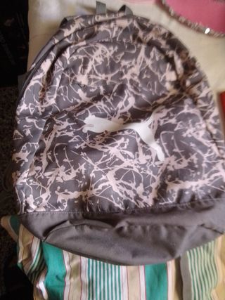 Mochila Puma Gris y Rosa