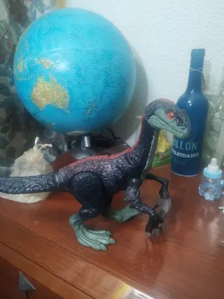 Dinosaurio Jurassic World Realista