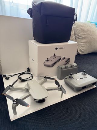 Dron DJI Mini 2 SE more combo