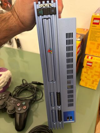 PlayStation 2 Azzurra SCPH-50004