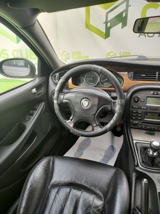 Jaguar X-Type 2.0 V6