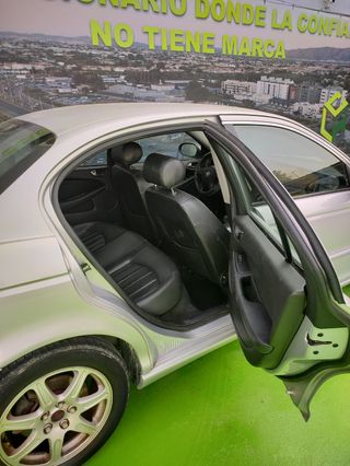 Jaguar X-Type 2.0 V6