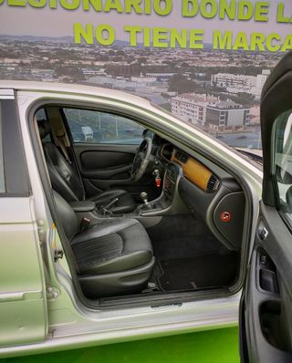 Jaguar X-Type 2.0 V6