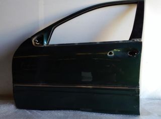Mercedes 142105 puerta delantera izquierda clase c