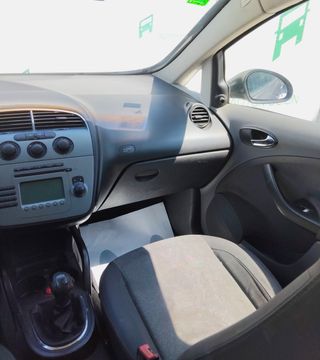 SEAT TOLEDO 1.6 SPORT UP