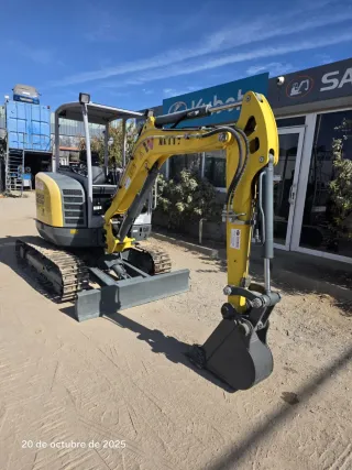 Miniexcavadora Wacker Neuson EZ26