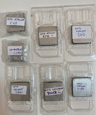 Lote 19 Procesadores AMD e Intel Vintage