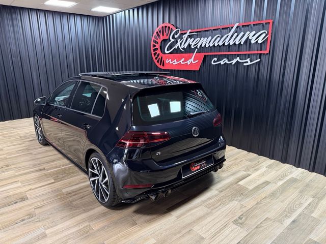 Volkswagen Golf 7.5 R 300 4M DSG7 Performace