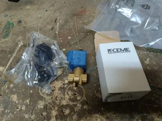 Electroválvula CEME 1/8 230V 17VA