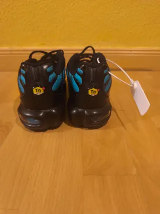 Nike Air Max Plus TN Zapatillas Negras y Azules 