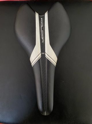 Sillín de ciclismo PRO Falcon